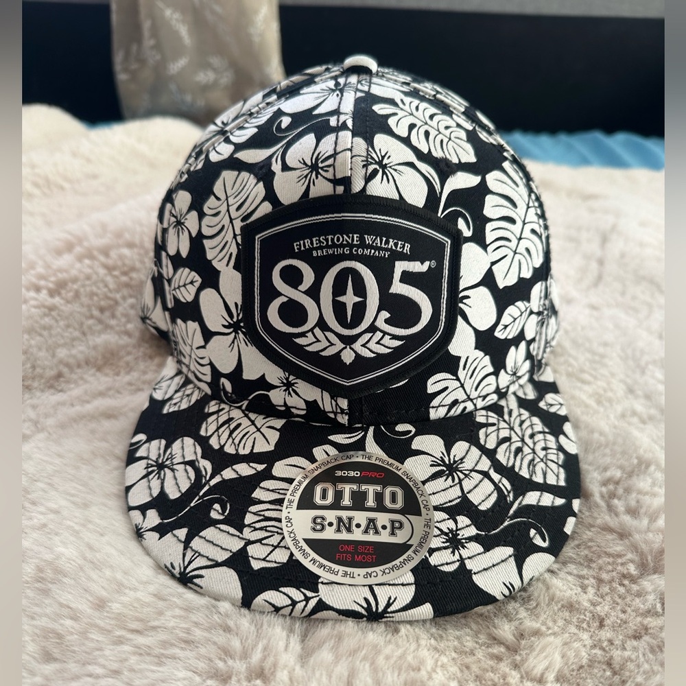 OTTO Black and White Floral Snapback Hat